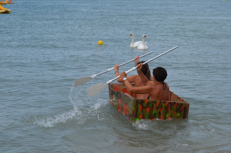 Team Building Carton Boat
